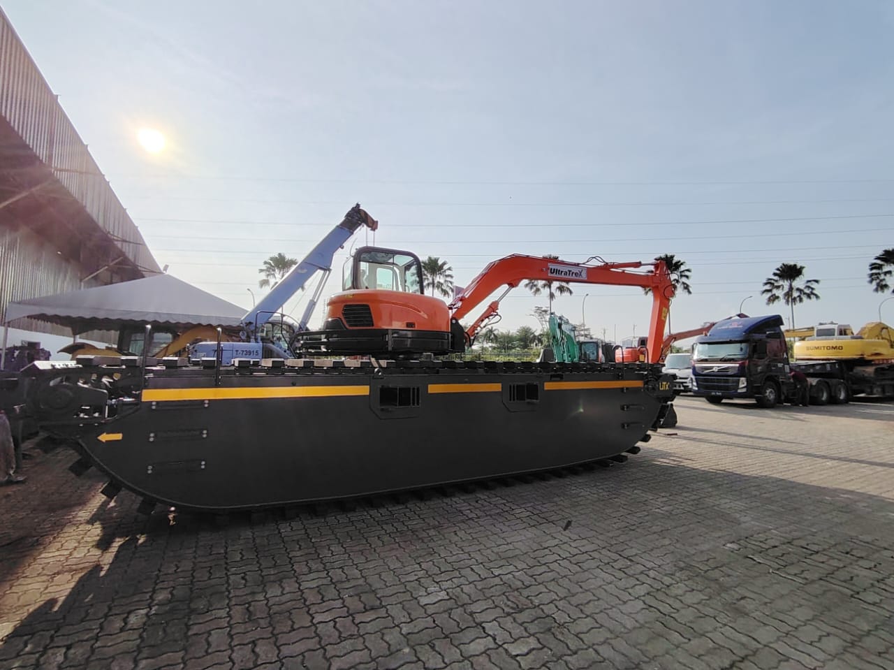 Ultratrex Amphibious Excavator AT90ER - Delivery & Installation