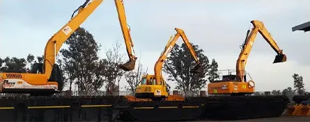 Ultratrex Amphibious Excavator - Year 2016